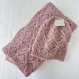 World Market Infinity Scarf and Hat Set Cold Weather Mauve Pink‎ Dusty Rose Cozy
